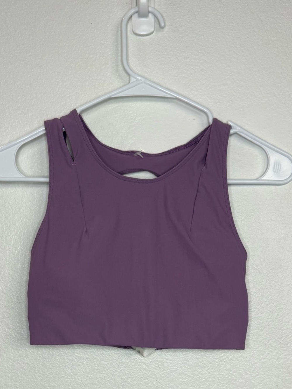 Lululemon Strong Front Bra *Medium Support, B/C Cups
Wisteria Purple